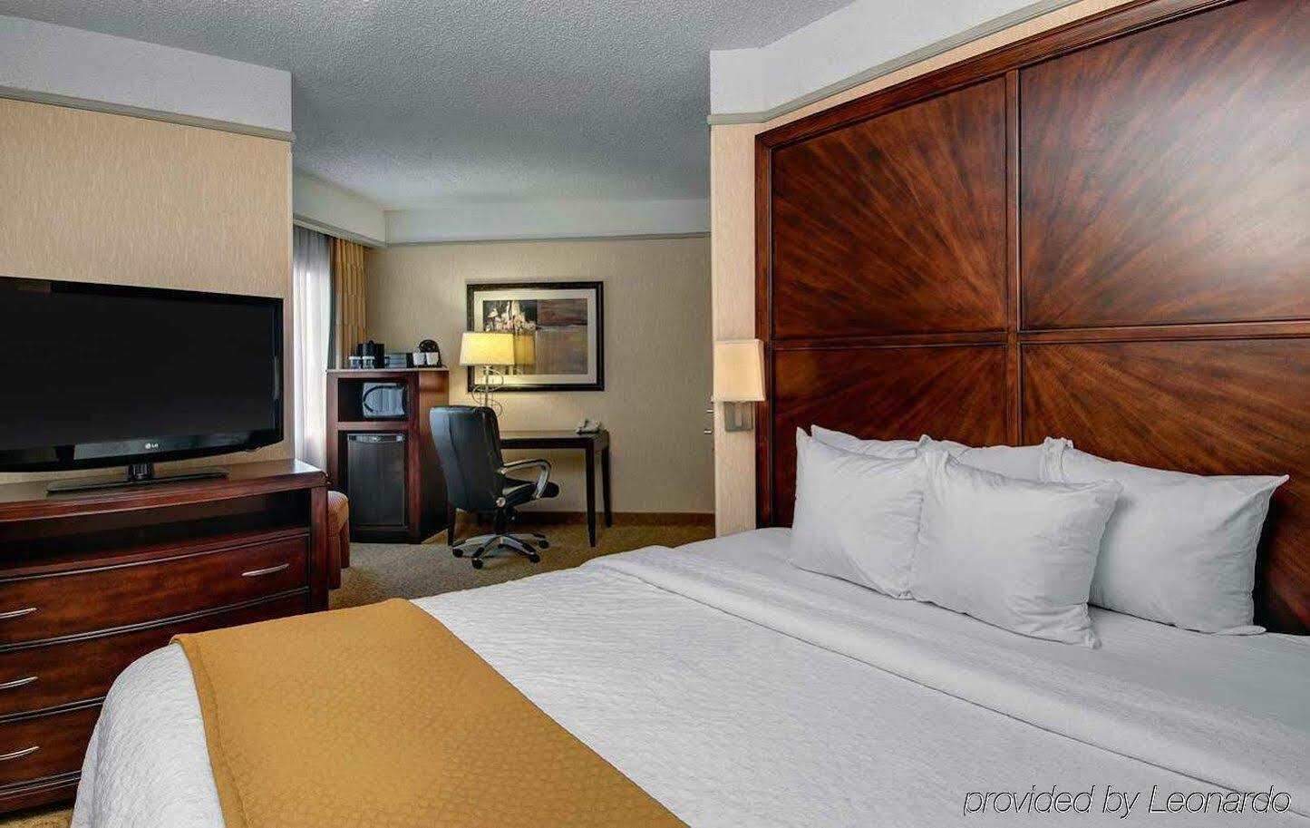 Embassy Suites By Hilton Atlanta Galleria Smyrna Exterior foto